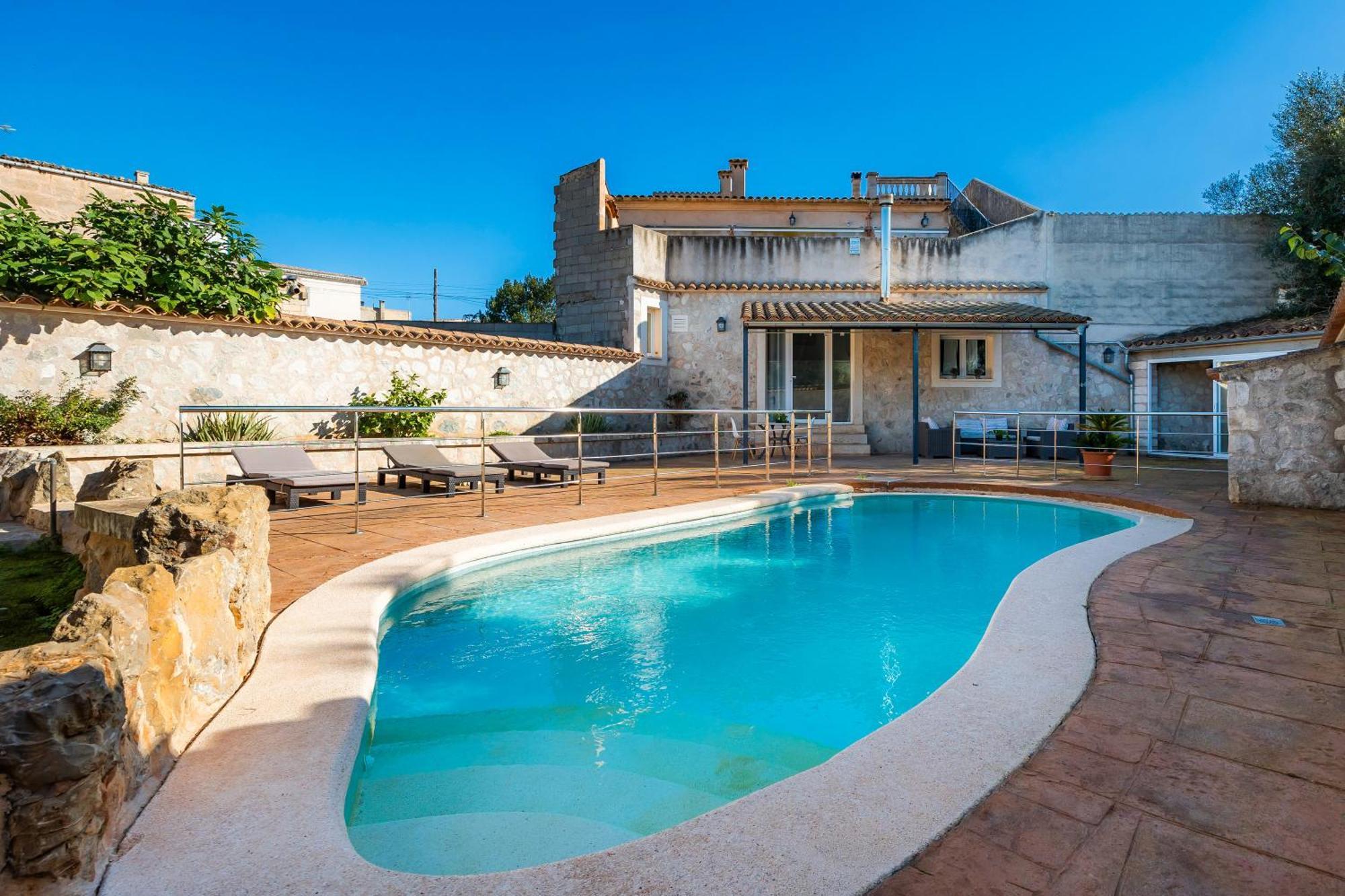 Villalonga Holiday home *